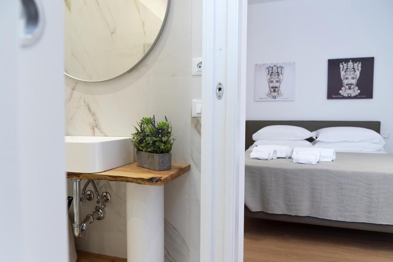 Civicocento Charming Rooms Катания Экстерьер фото