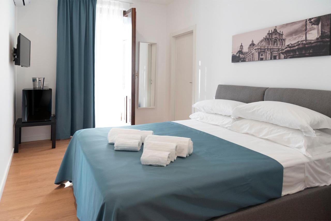 Civicocento Charming Rooms Катания Экстерьер фото