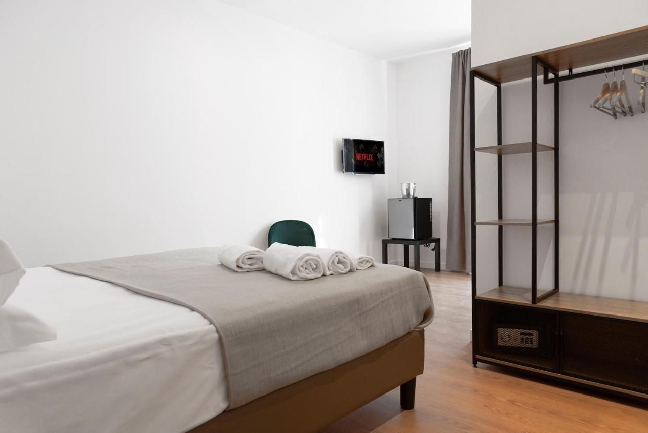 Civicocento Charming Rooms Катания Экстерьер фото