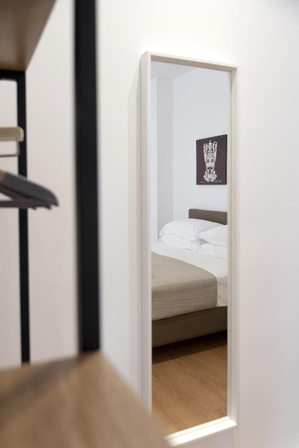 Civicocento Charming Rooms Катания Экстерьер фото
