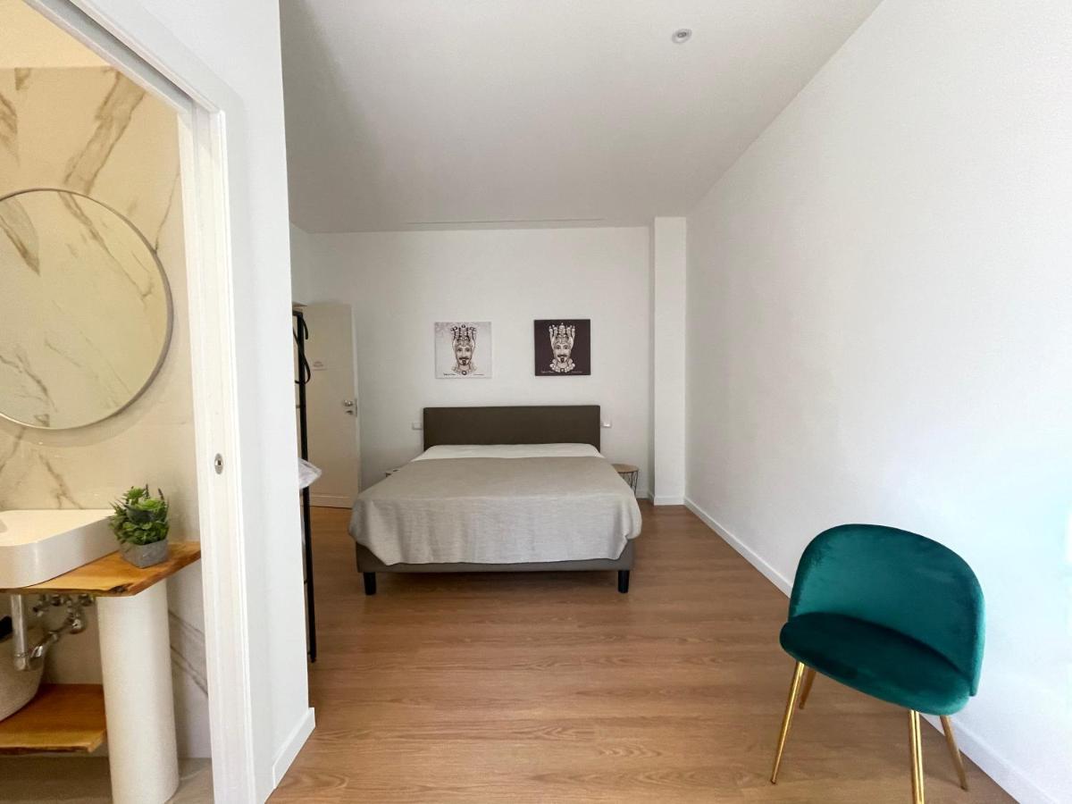 Civicocento Charming Rooms Катания Экстерьер фото